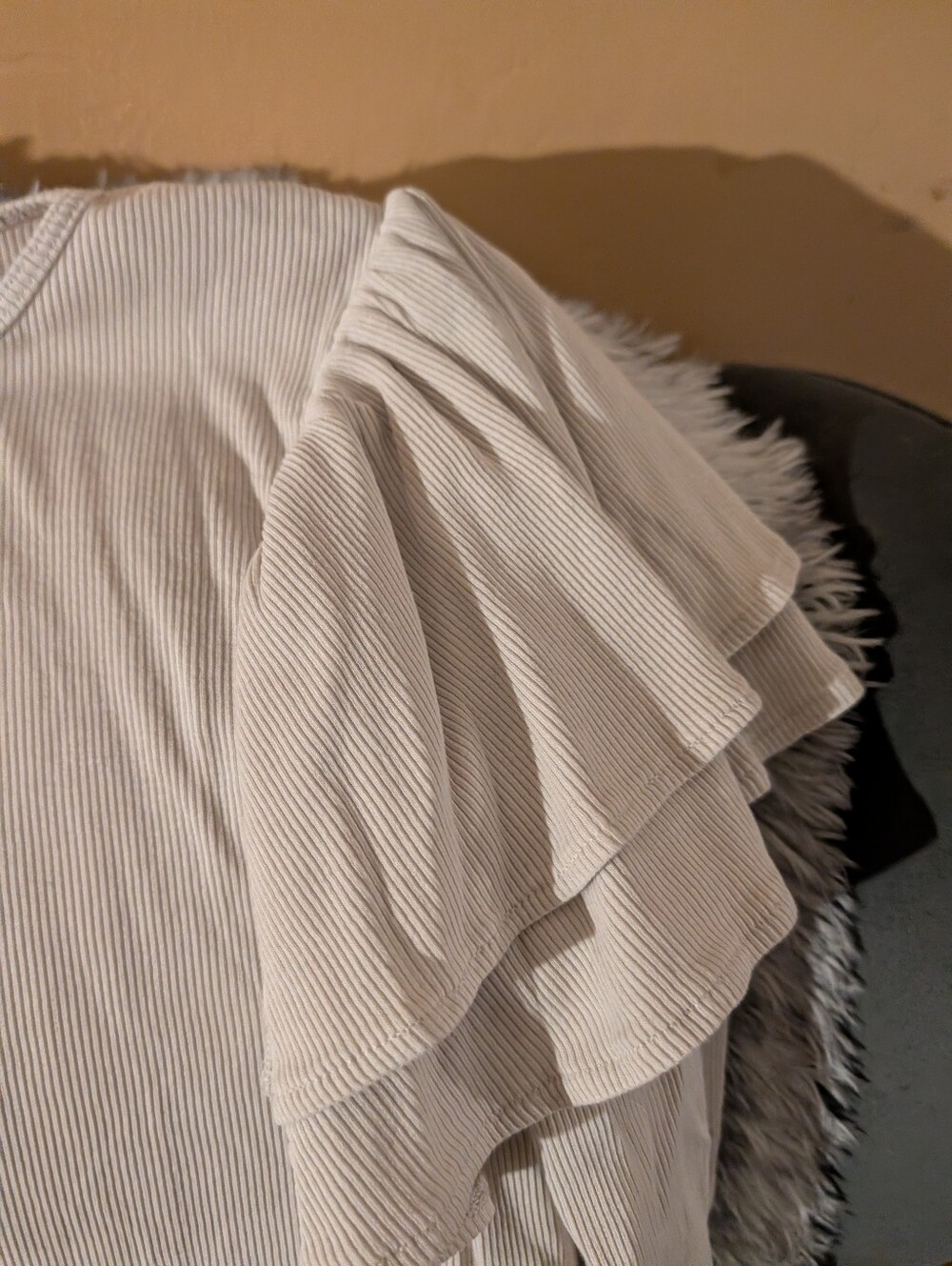 Zara Cream Layered Ruffle Long-Sleeve Ribbed Top - Picture 3 of 5